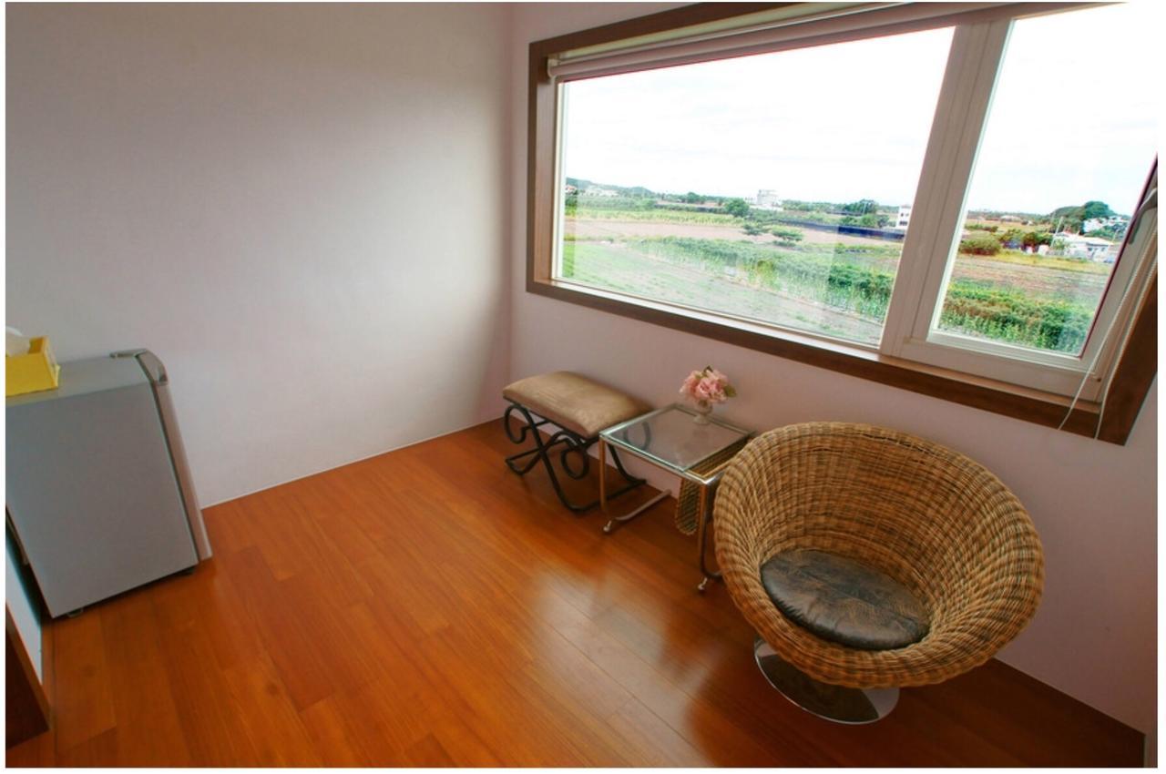 Emaly Homestay Taitung Bagian luar foto