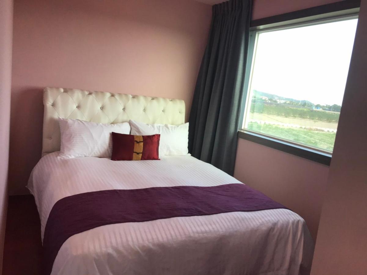 Emaly Homestay Taitung Bagian luar foto